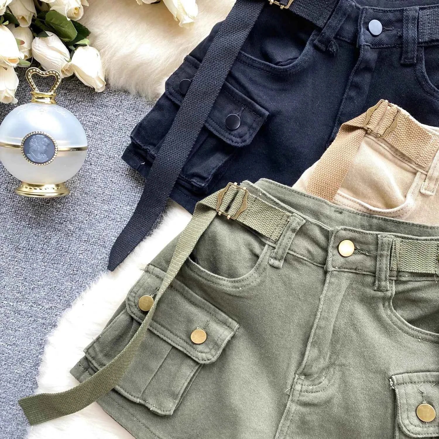 Women's Summer High Waisted Stretchy Denim Shorts Korean Cargo Style Slim Fit Ultra Short Hot Pants with Large Pockets for Dance
