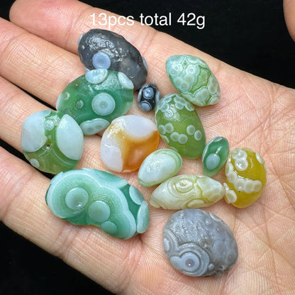 Natural Green Sardonyx Alxa Gobi Agate Rock Specimen Energy Crystal Healing Stone Garden Decor GK1-22 (olive oil maintain)