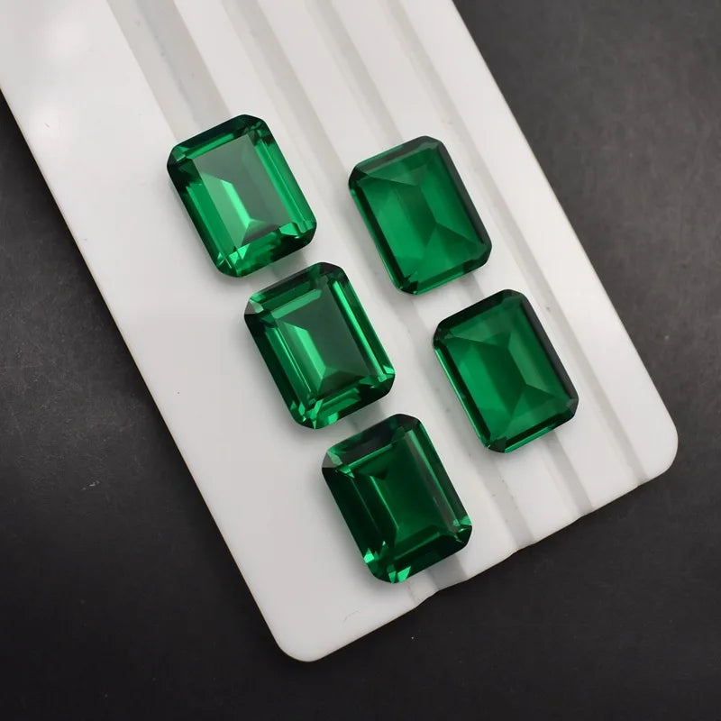 Natural Mined Emerald Green 10.50 Cts10x14mm Rectangle Cut AAAAA Sri-Lanka VVS Emerald Cut Gem