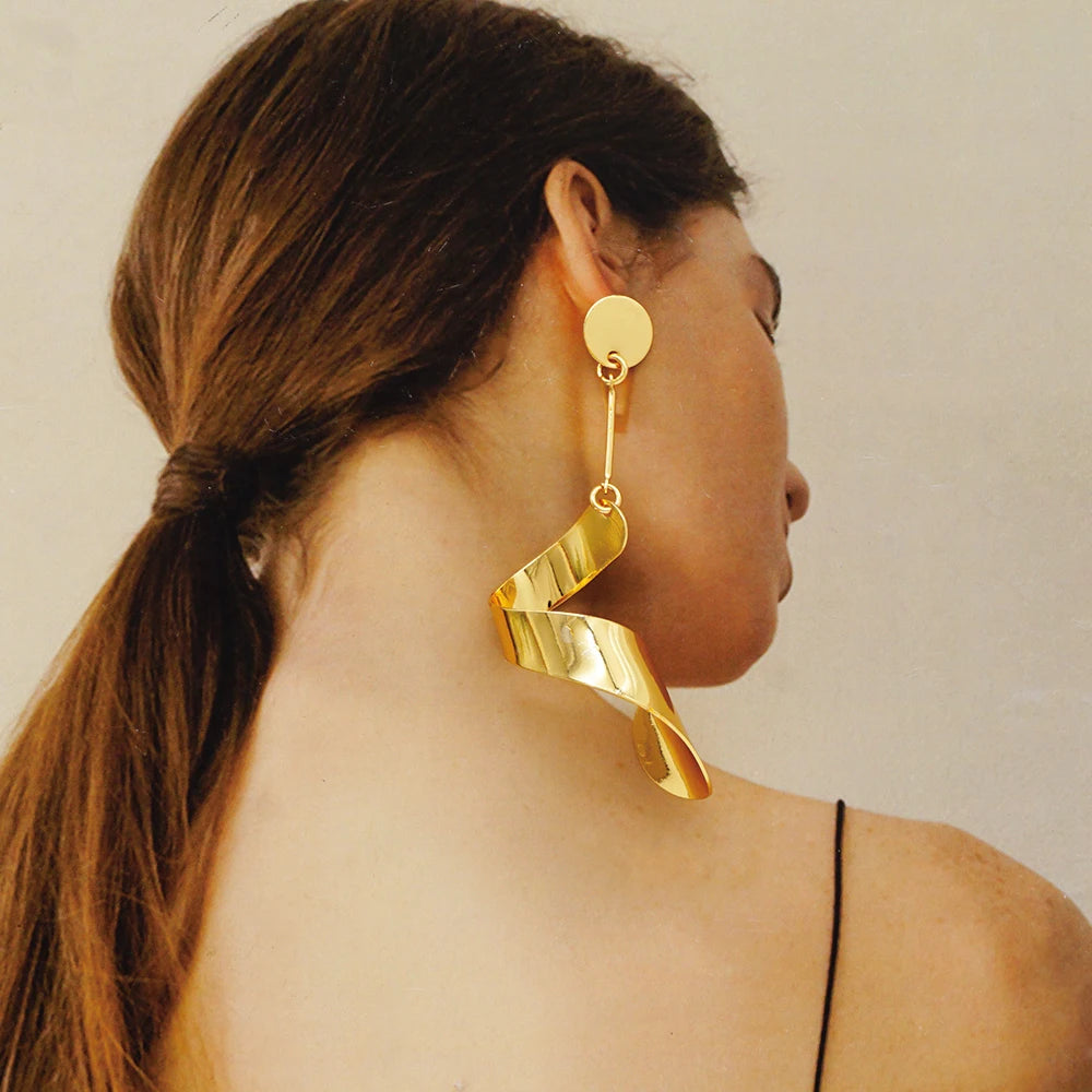 Fan Shape Earrings New Fashion Dubai Gold Color Drop Earrings French African Women Girls Party Gifts Wedding Jewelry Earring