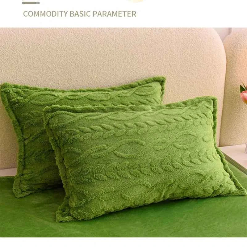 Home Textiles Velvet Flannel Bedding Set Plush Solid Color Duvet Cover Fluffy Reversible Plush Bedding Set Warm for Winter King