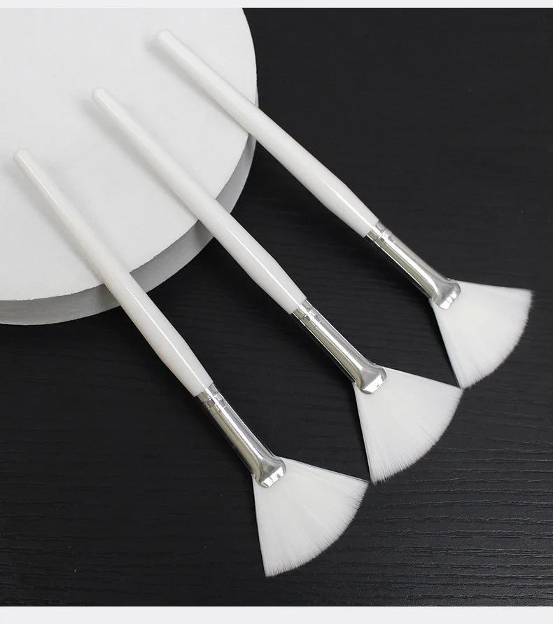 10/20/50pcs Fan Shape Facial Mask Brush Multifunctional Makeup Brushes Essential Oil Women Facial Body Beauty Makeup Tools Brush - AMULET RING STORE