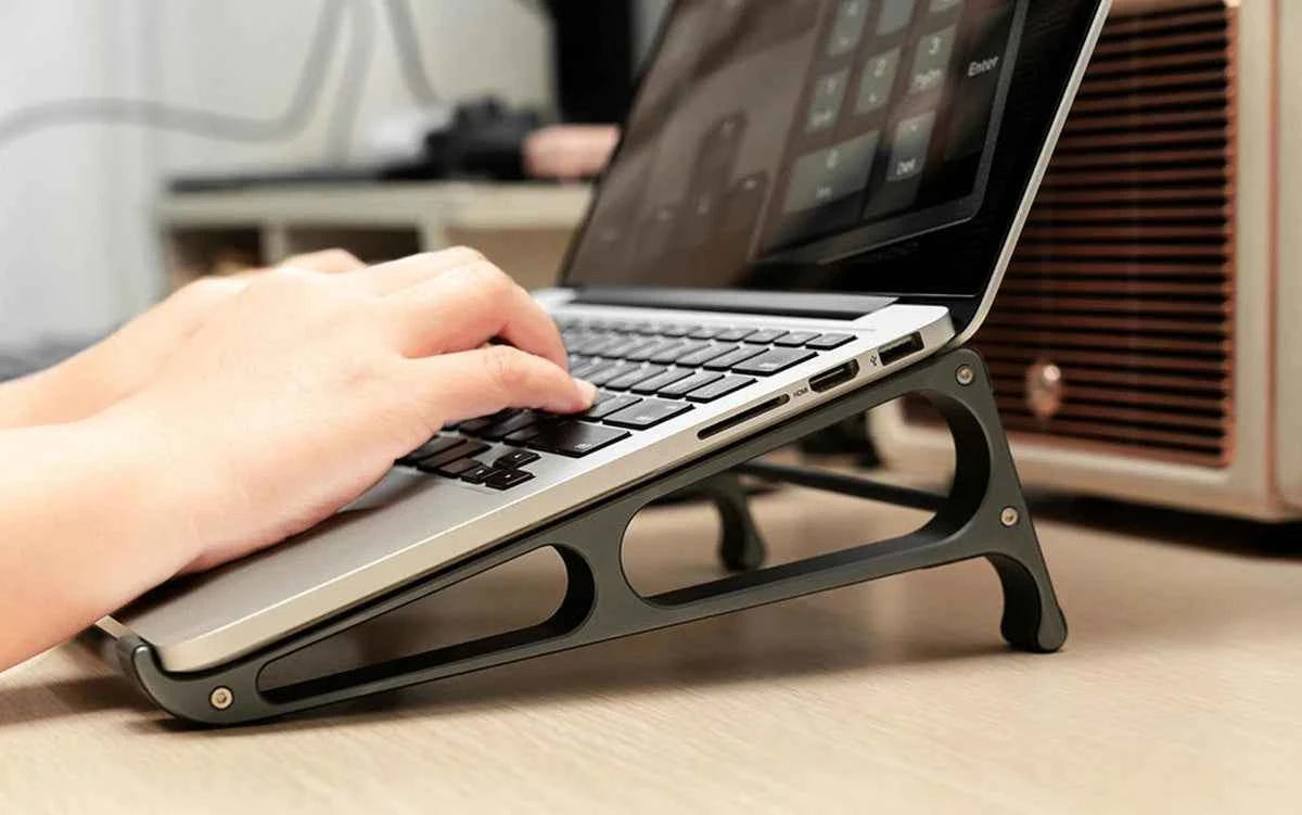 ORICO Laptop Stand Aluminium Laptop Stand Vertical Stand Notebook Desktop Holder Portable Tablet Stand for 13 to 17.4 inch Mac - AMULET RING STORE