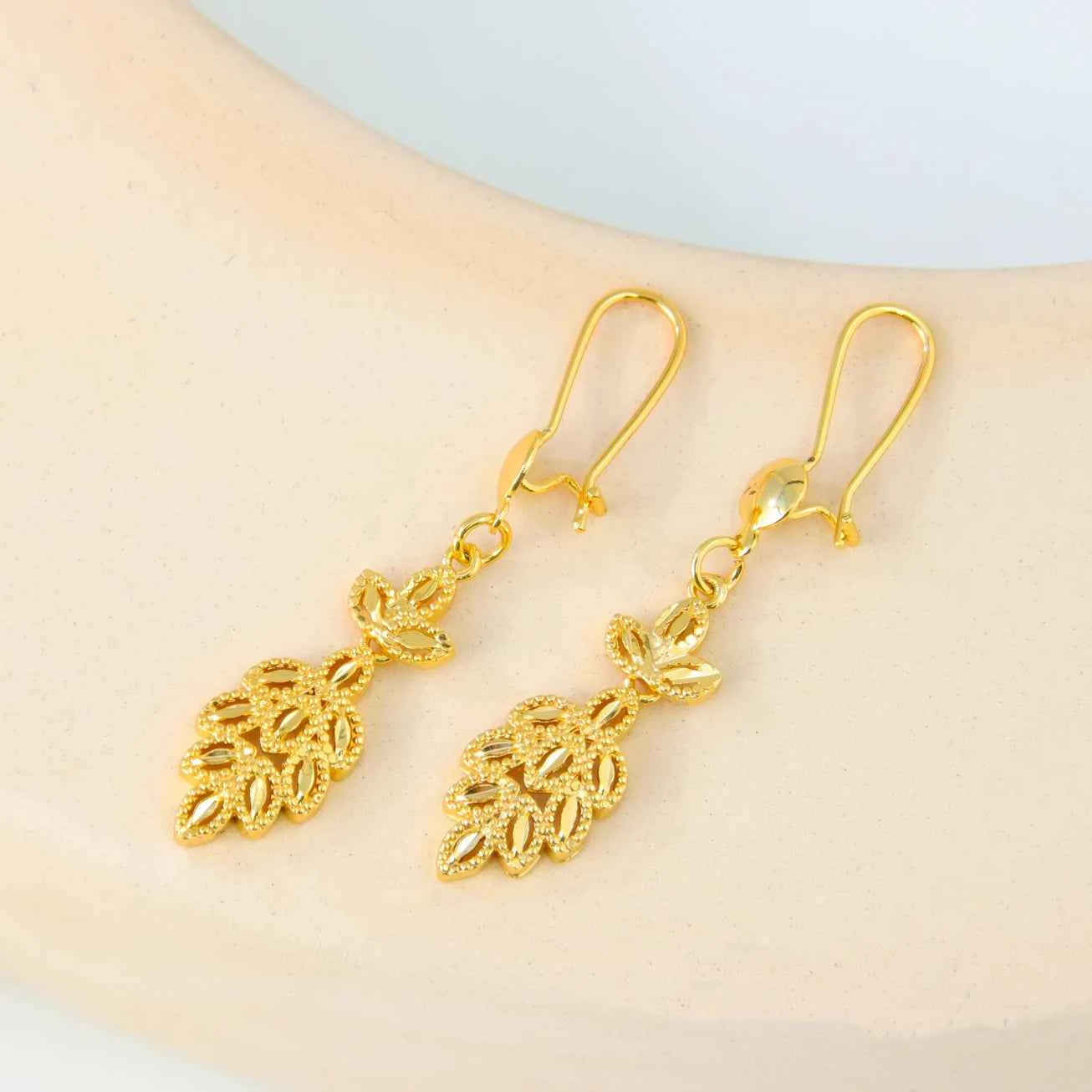 Luxury Dubai Wedding Jewelry Set 21k Gold Plated Arab Bridal Gold Necklace Bracelet Earrings Brazilian Women Vintage Jewelrys