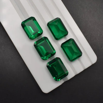 Natural Mined Emerald Green 10.50 Cts10x14mm Rectangle Cut AAAAA Sri-Lanka VVS Emerald Cut Gem