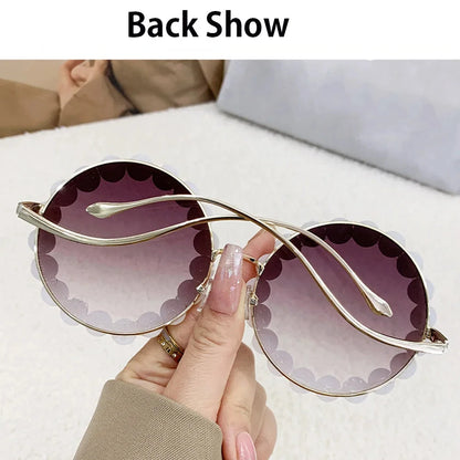 Pearls Decorative Sunglasses Women Luxury Fashion Trend Sun Glasses Gradient Color Lenses UV Protection Eyewear Fast Shipping