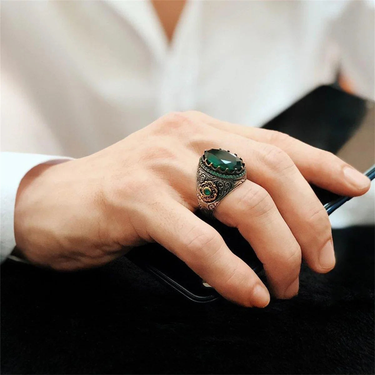 Retro Handmade Turkish Signet Ring For Men Women Ancient Silver Color Carved Eagle Ring Green Zircon Inlay Punk Motor Biker Ring