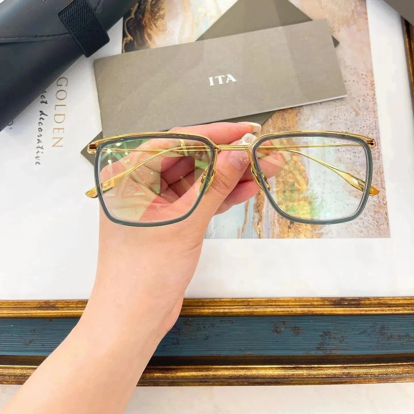 Original Ditaeds SCHEMA-ONE DTX106 Trendy Classic Casual Men Sunglasses Luxury Top Quality Gold Alloy Frame Women Couple Eyewear