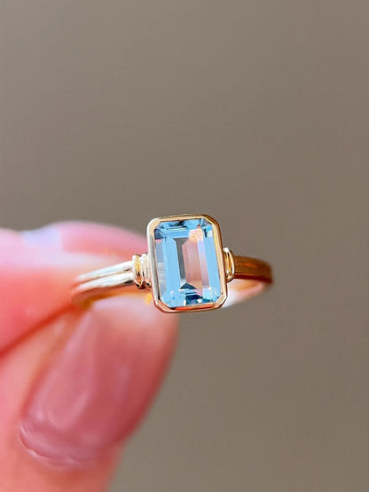 Refined S925 Sterling Silver Gold Plated Casual Aquamarine Ring For Women Rectangular Material Easiest For Match