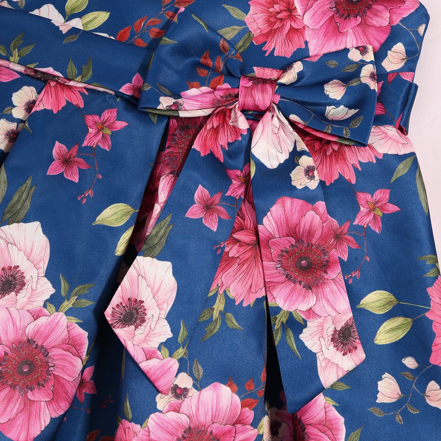 Girl's party dress  Elegant petal-sleeved princess dress  Birthday party dress  Wedding party dress