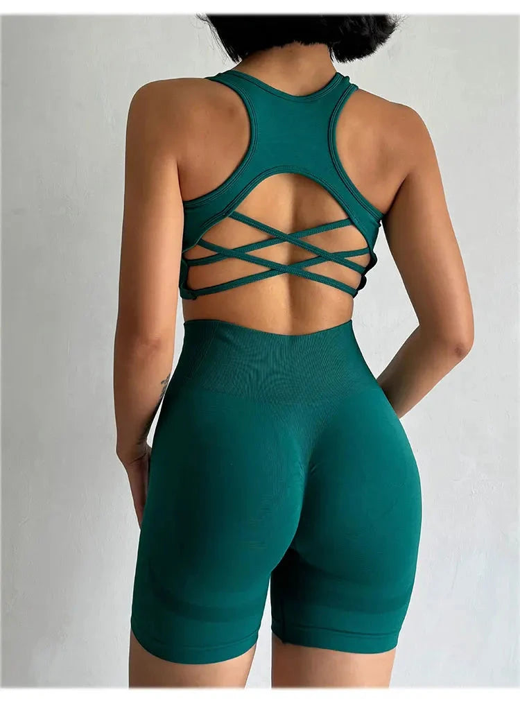 High Waist Seamless Fitness Suit Shockproof Sports Bra Women Quick-drying Training for Lifting Buttocks Three-point Shorts Sets