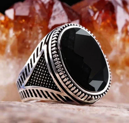 Inlaid Emerald Men's Luxury Ring AMULET RING STORE