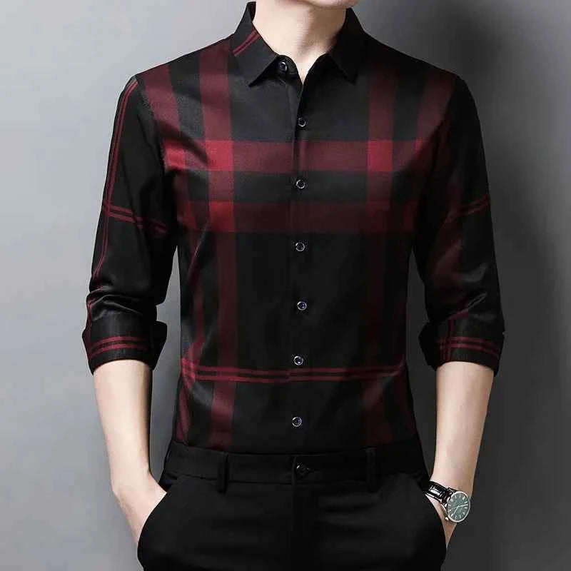 Autumn long sleeved shirt for men Business casual long sleeved plaid shirt for men