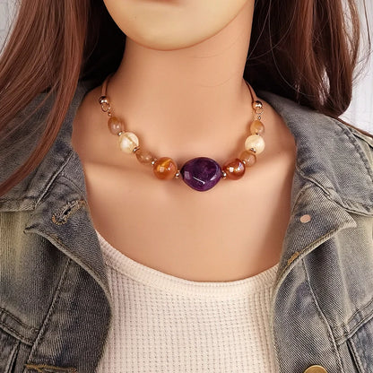 Vintage Beaded Necklace with Acrylic Pendants Women Stylish Rope Chain Statement Necklace for Daily Wear Commuting Gifts