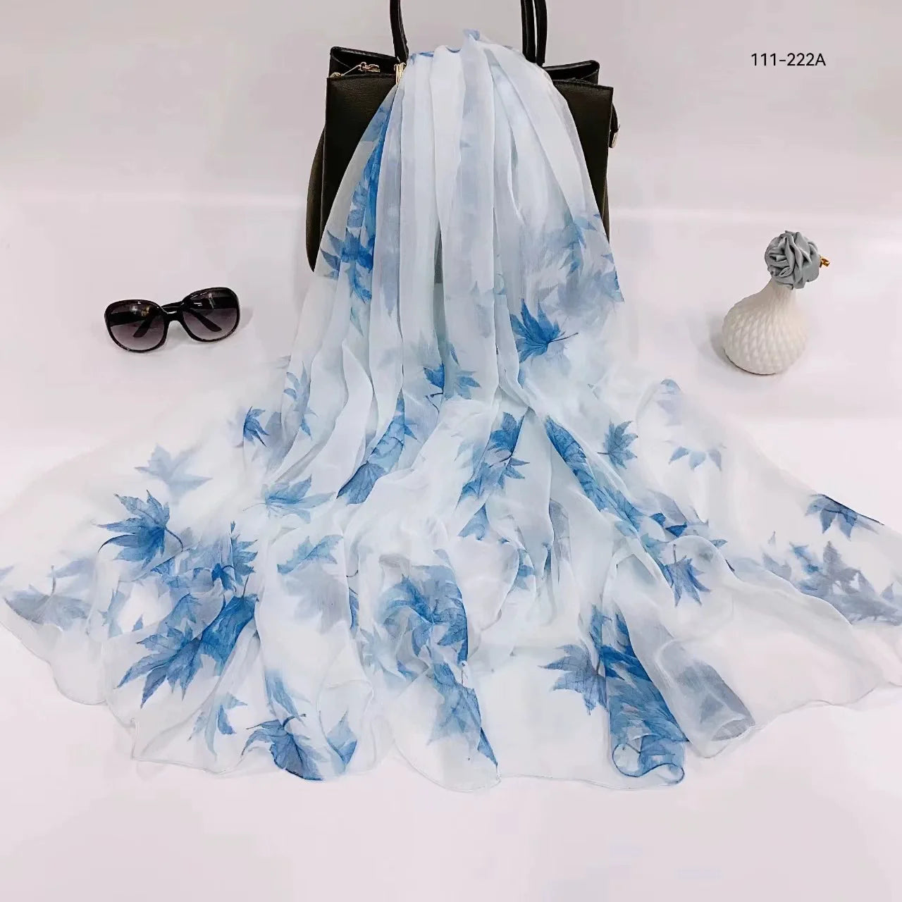 2025 Silk Scarf Women Hijab Pashmina Long Beach Stoles Shawl Wrap Headbands Spring Warm Scarves Bandana Ladies Neckscarf Foulard