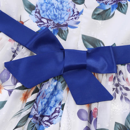 Sweet style children's dress, a dress with bow patterns suitable for middle-aged to older children, a flower girl style fashion