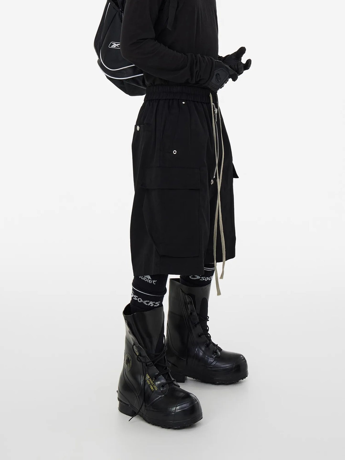 Mauroicardi Spring Summer Cool Handsome Hard Black Cargo Shorts for Men High Waist Drawstring Short Straight Pants Clothes 2025