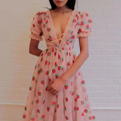 French Style Strawberry Two-tone V-neck Long Dress Sequins Ruffles Fashionable Net Yarn Sleeveless Robe