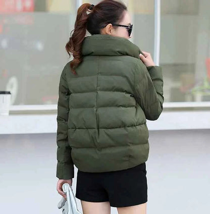 Red Quilted Padded Duck Down Short Woman Coat Thick Padding Jackets for Women Black Cropped Harajuku Fashion Winter Outer 2025
