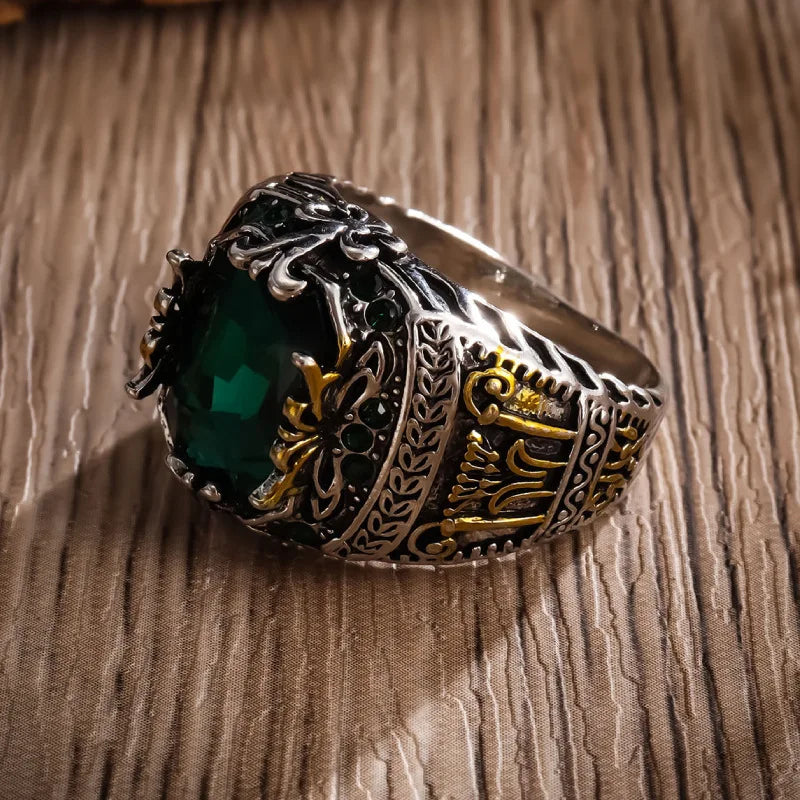 New men's luxury ring personalized retro domineering green gemstone domineering ring to attend the banquet party jewelry daily w