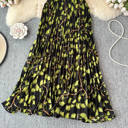 Chiffon A-Line Midi Skirt Women's Autumn 2025 New Sle Cover Hip Draped Large Swing Umbrella Skirt Pleated Floral Skirt