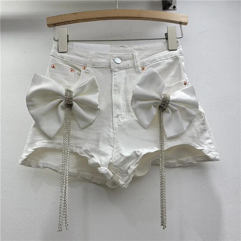 WTHT Trendy Women's Spliced 3D Bows Diamonds Tassel Denim Shorts 2025 Summer Trendy High Waist Hot Pants Female 1LS1367