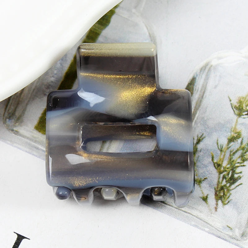 Bgffuy Leopard Korea Acetate Hollow Colorful Mini Hair Claws Crab Hair Clips for Child Girls Hairpins Hair Accessories Barrettes