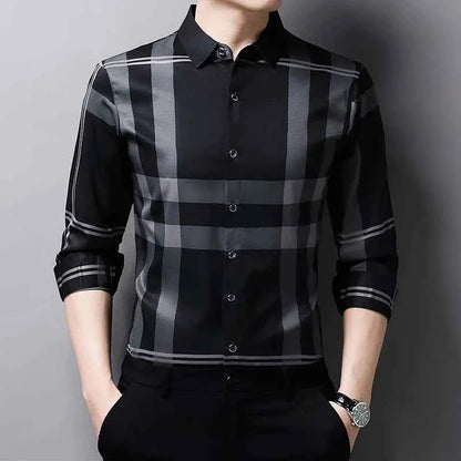 Autumn long sleeved shirt for men Business casual long sleeved plaid shirt for men