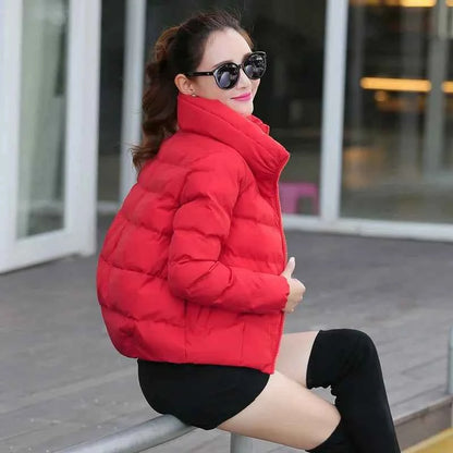 Red Quilted Padded Duck Down Short Woman Coat Thick Padding Jackets for Women Black Cropped Harajuku Fashion Winter Outer 2025