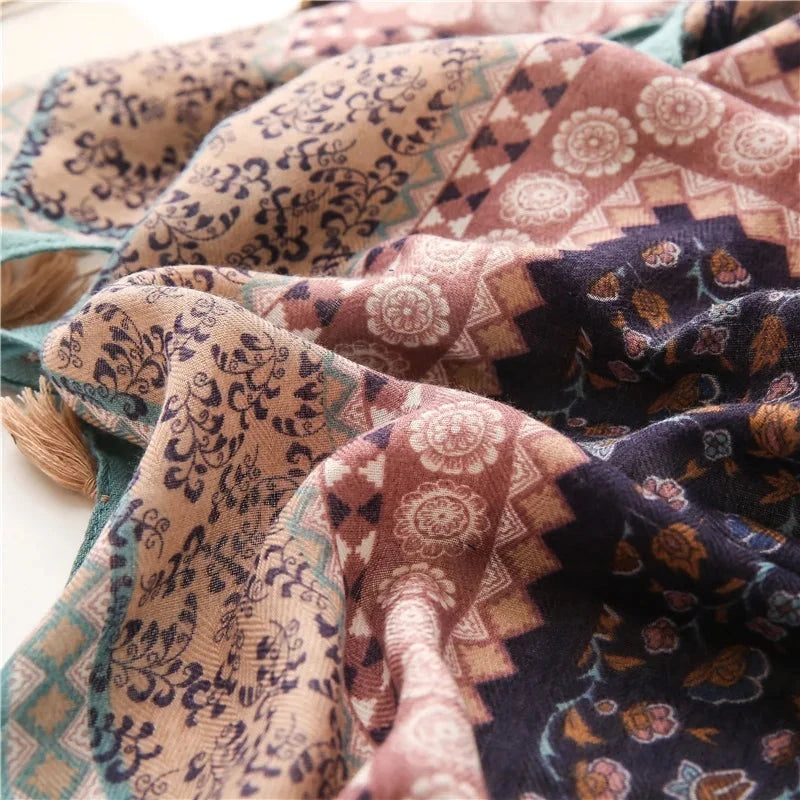 2025 Luxury Retro Bohemian Floral Women Viscose Scarf Designer Shawl Cotton Linen Feeling Tassel Pashmina Muslim Hijab Wrap