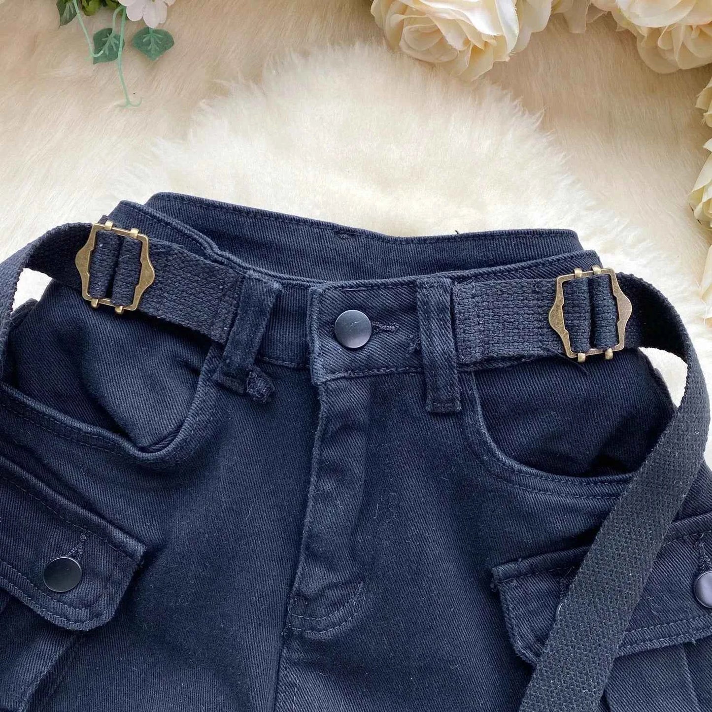 Women's Summer High Waisted Stretchy Denim Shorts Korean Cargo Style Slim Fit Ultra Short Hot Pants with Large Pockets for Dance