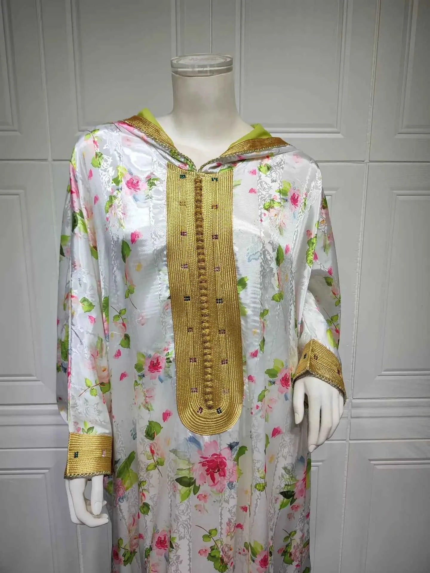 Moroccan Kaftans Wholesale Dubai Abaya Islamic Clothing Muslim Ladies Dresses Lace Embroidery Arabic Abaya Dress