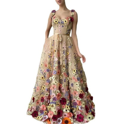 Women's Three-dimensional Flowers, Fashionable Embroidery, Flower Wrap Buttocks, Sexy Dress, Elegant Temperament, Mesh Lace