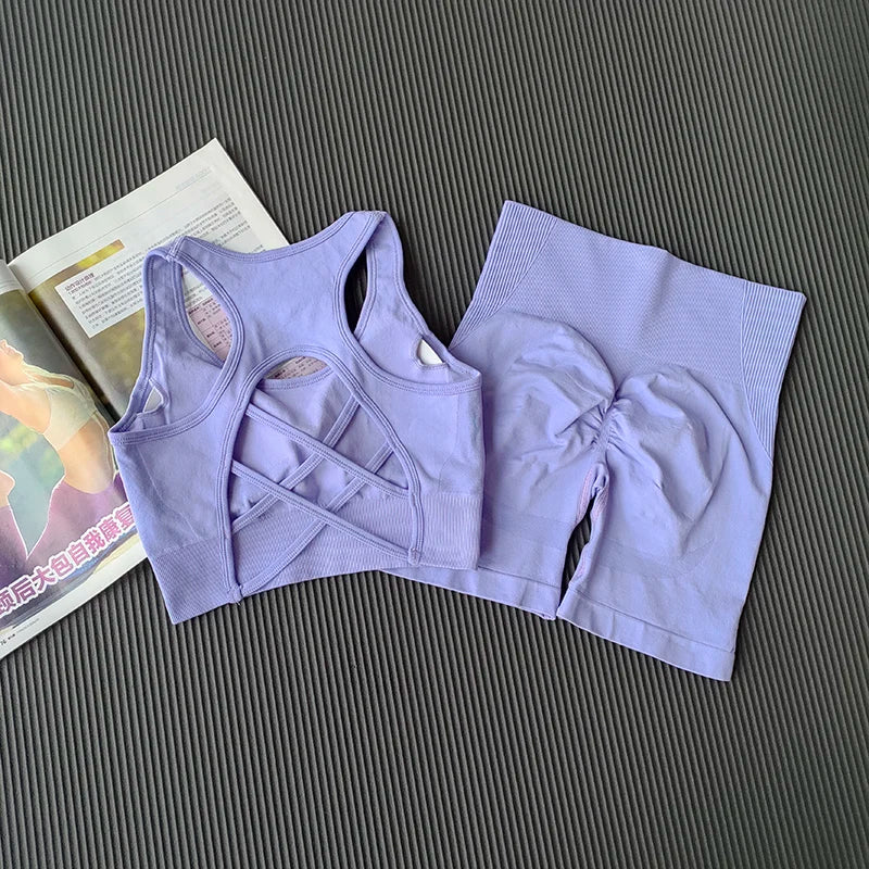 High Waist Seamless Fitness Suit Shockproof Sports Bra Women Quick-drying Training for Lifting Buttocks Three-point Shorts Sets