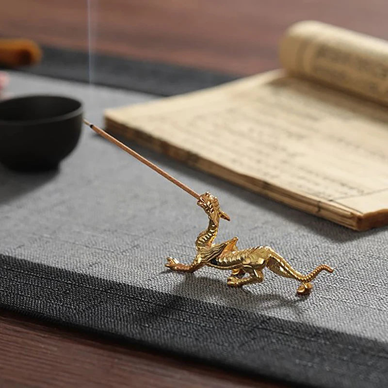 1Pc Metal Gold Dragon Incense Stick Burner Dragon Incense Holder Mini Sandalwood Censer Aromatherapy Home Office Decor