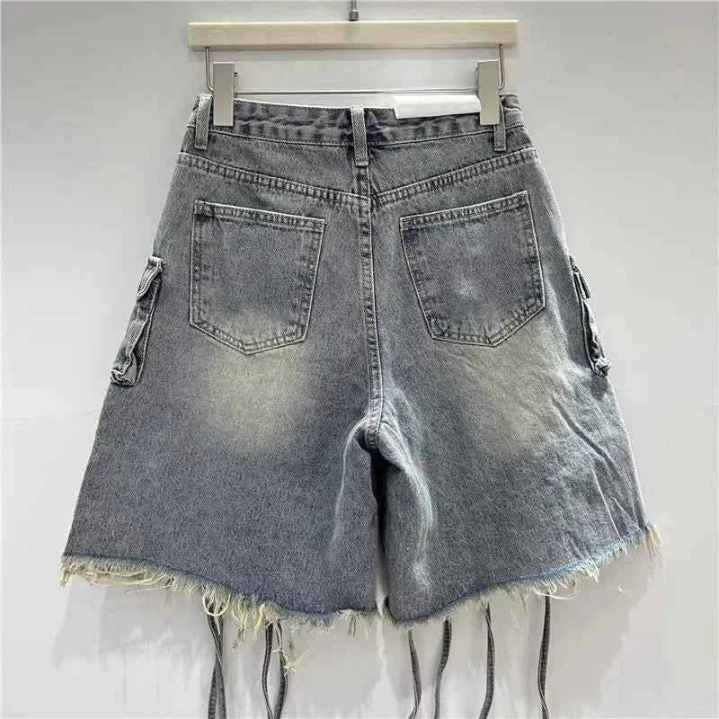 Streetwear American Vintage Heavy Industry Washed Holes and Burrs Denim Shorts Y2 Gothic Old Multi-pocket Casual Joker Pants