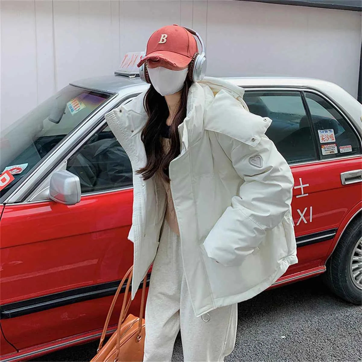 Women's Winter Warm Padded Jacket Coat 2025 New Down Cotton Hooded Solid Thick Parka Waterproof Puffy Korean Fashion Outdoor