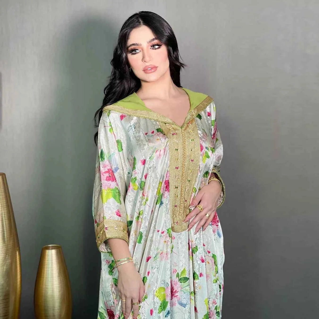 Moroccan Kaftans Wholesale Dubai Abaya Islamic Clothing Muslim Ladies Dresses Lace Embroidery Arabic Abaya Dress