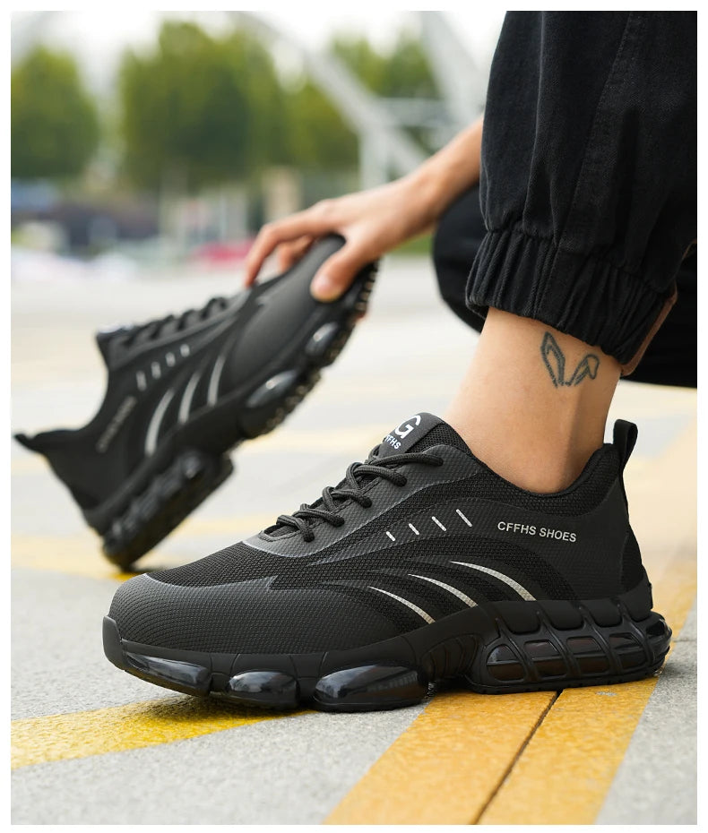 Breathable, lightweight and comfortable anti-smash and anti-puncture safety shoes - AMULET RING STORE