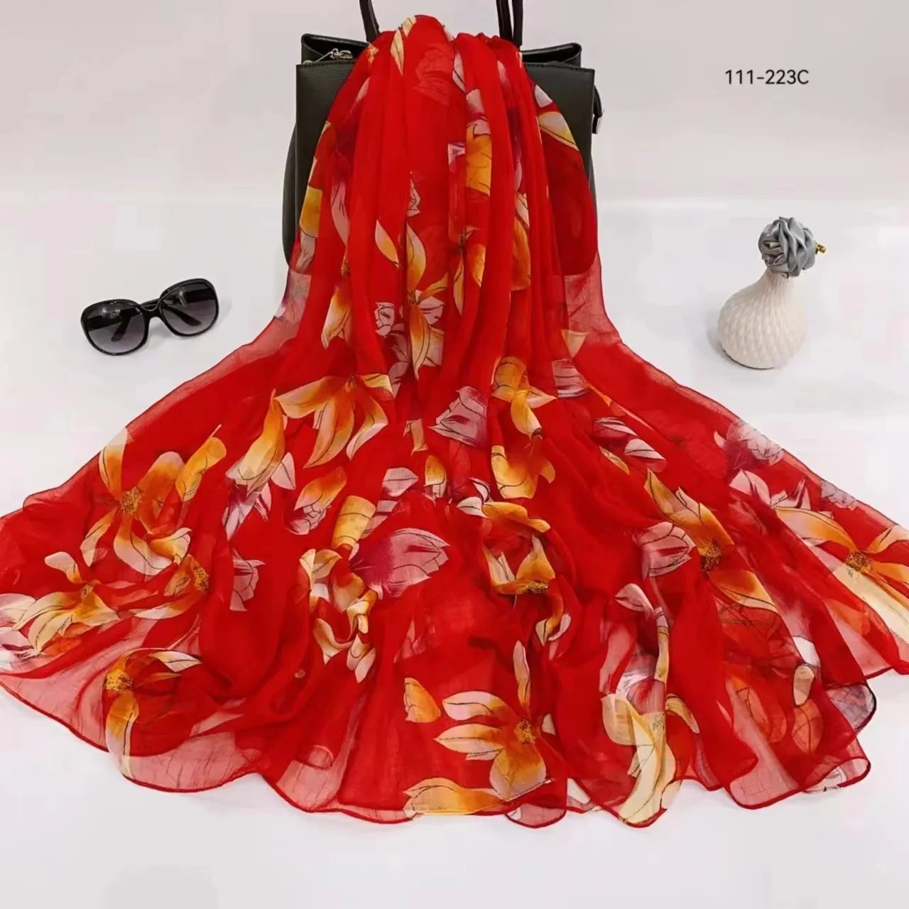 2025 Silk Scarf Women Hijab Pashmina Long Beach Stoles Shawl Wrap Headbands Spring Warm Scarves Bandana Ladies Neckscarf Foulard