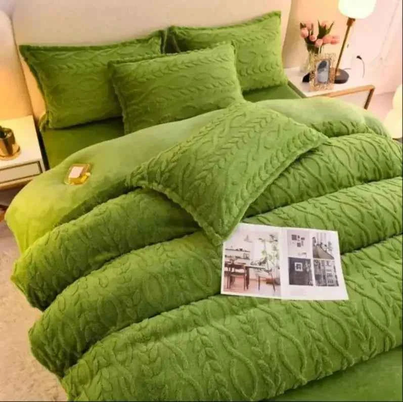 Home Textiles Velvet Flannel Bedding Set Plush Solid Color Duvet Cover Fluffy Reversible Plush Bedding Set Warm for Winter King