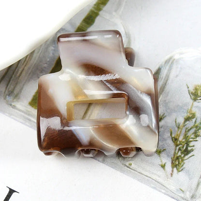 Bgffuy Leopard Korea Acetate Hollow Colorful Mini Hair Claws Crab Hair Clips for Child Girls Hairpins Hair Accessories Barrettes