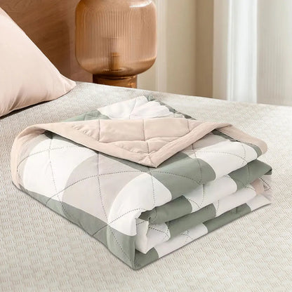 Summer Blanket Lightweight Air Condition Comforter Sofa Blanket
