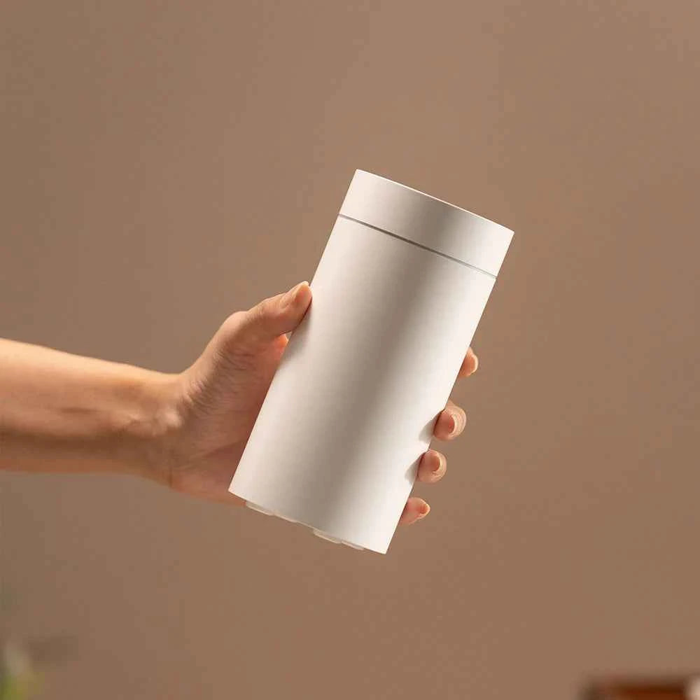 Colorful Car USB Mounted Diffuser Machine Mini Portable Automatic Spray Wireless Car Mounted Home Aromatherapy Humidifier