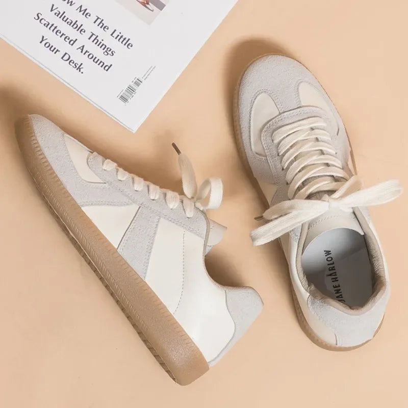 Leisure Sports Shoes For Women Comfortable Soft Bottom Outdoor Walking Shoes Lady Fashion Flats Shoes New Low-top Shoes - AMULET RING STORE