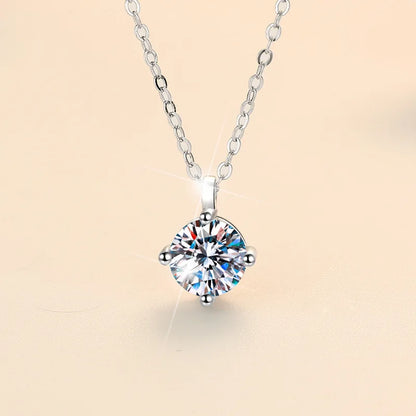 New 2ct Moissanite 925 Sterling Silver Necklace Pendant Chain Fine Jewelry for Woman Wedding Sparkling Classic Party Fashion