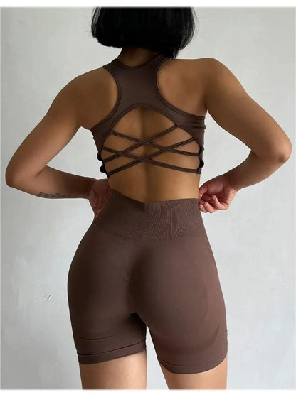 High Waist Seamless Fitness Suit Shockproof Sports Bra Women Quick-drying Training for Lifting Buttocks Three-point Shorts Sets