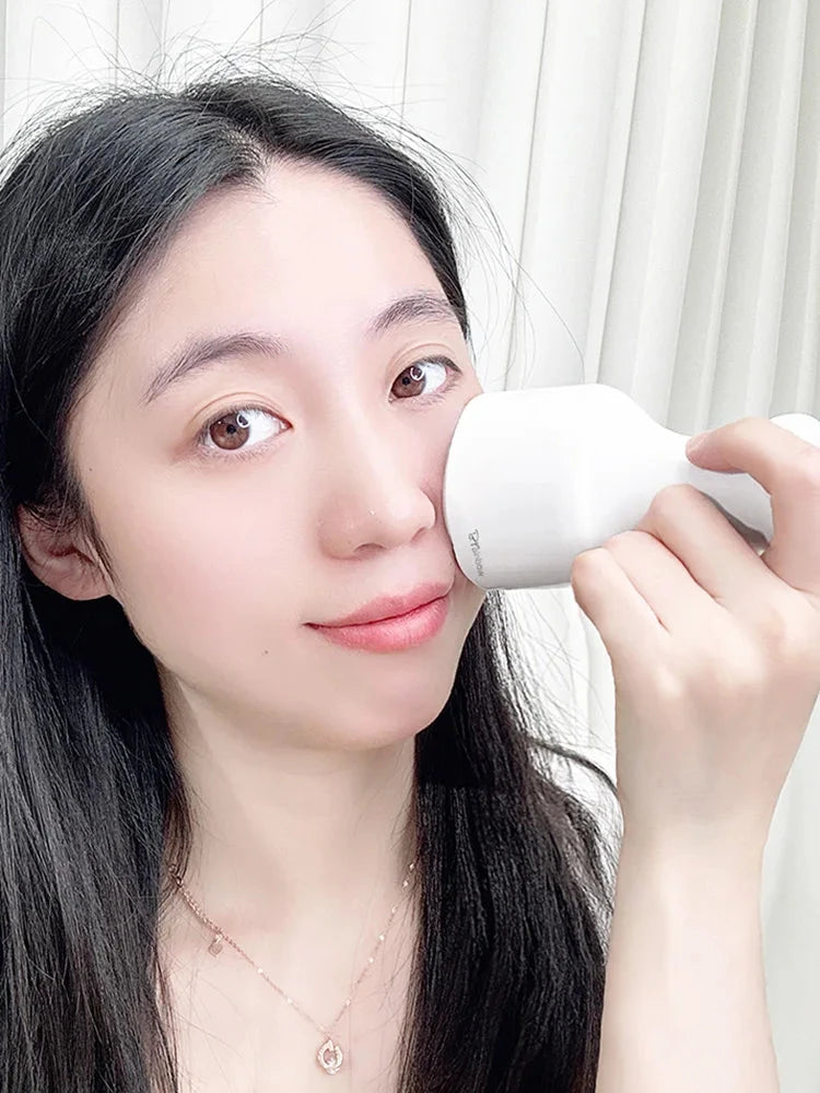 Brainbow Face Ice Cooler Roller Ice Compress Hammer Beauty Care Quick Cooling for Redness Relief  Swelling Elimination Ice Ball
