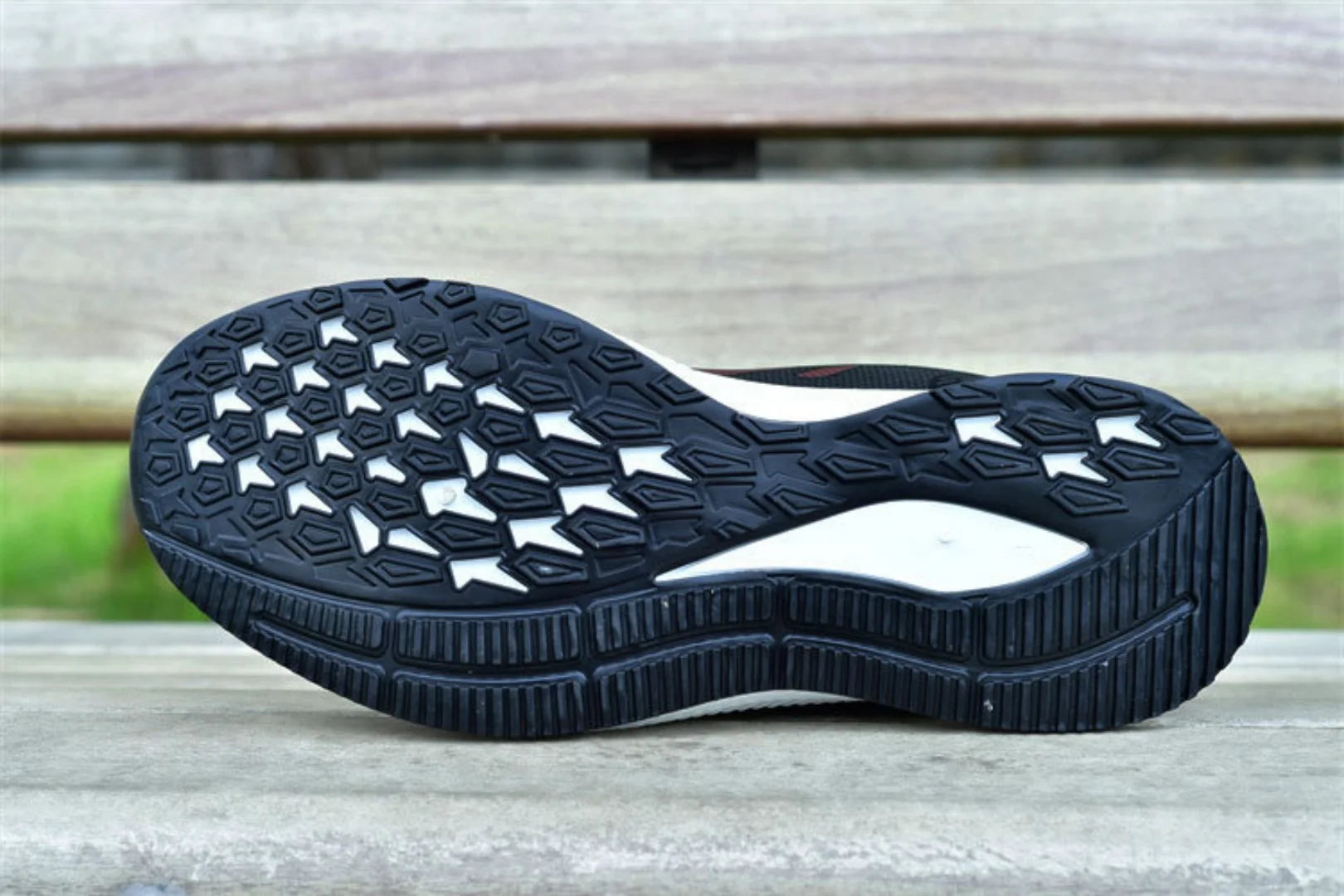 2025 new spring trend sports men's shoes Lace-up thick sole casual fashion shoes Large size Wear skid resistance - AMULET RING STORE