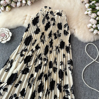 Chiffon A-Line Midi Skirt Women's Autumn 2025 New Sle Cover Hip Draped Large Swing Umbrella Skirt Pleated Floral Skirt